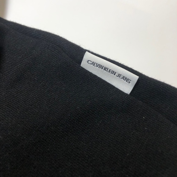 NEW🔥CALVIN KLEIN CROPPED HOODIE - Picture 6 of 9